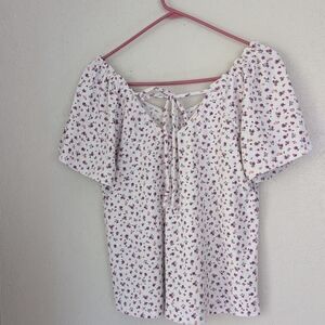 Lavish White and Pink Purple Floral Blouse With Eyelets And Tie-back Boho